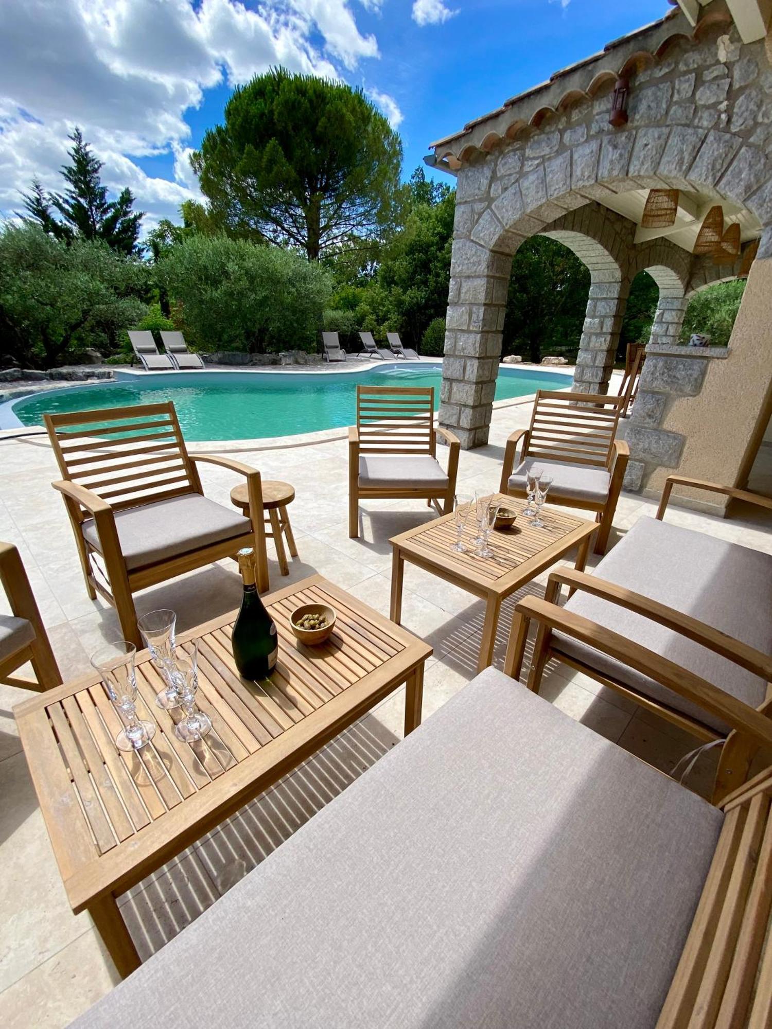 Maison Pour 12P, Piscine A Debordement Chauffee D'Avril A Octobre Inclus Рюом Екстер'єр фото